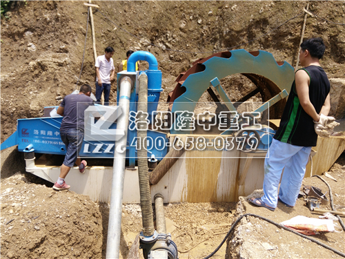 細(xì)砂回收一體機(jī)用戶安裝現(xiàn)場(chǎng) 細(xì)砂回收一體機(jī)用戶安裝現(xiàn)場(chǎng).jpg